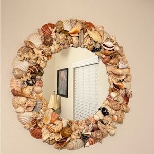 Large round seashell mirror. Natural seashells, crab, sea star, lobster 28” diam
